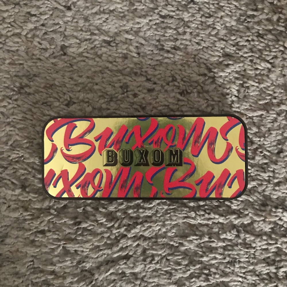 Buxom “LOOK ALL YOU WANT” palette